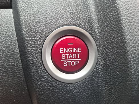 Certified 2017 Honda Fit EX-L image 17