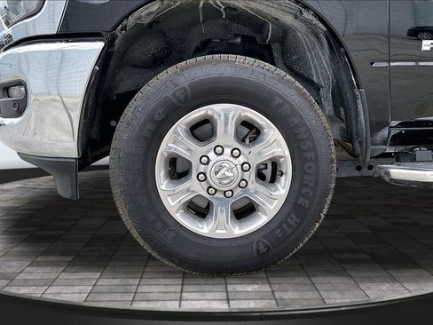 Used 2026 RAM 2500 Big Horn AWD/4WD image 33