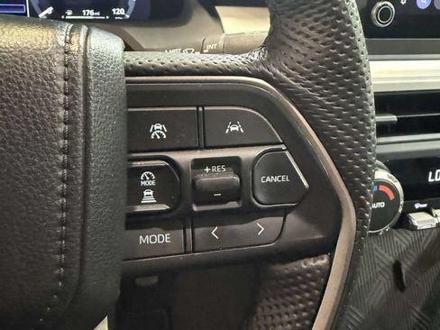 Used 2024 Toyota Tacoma TRD Off-Road AWD/4WD image 43