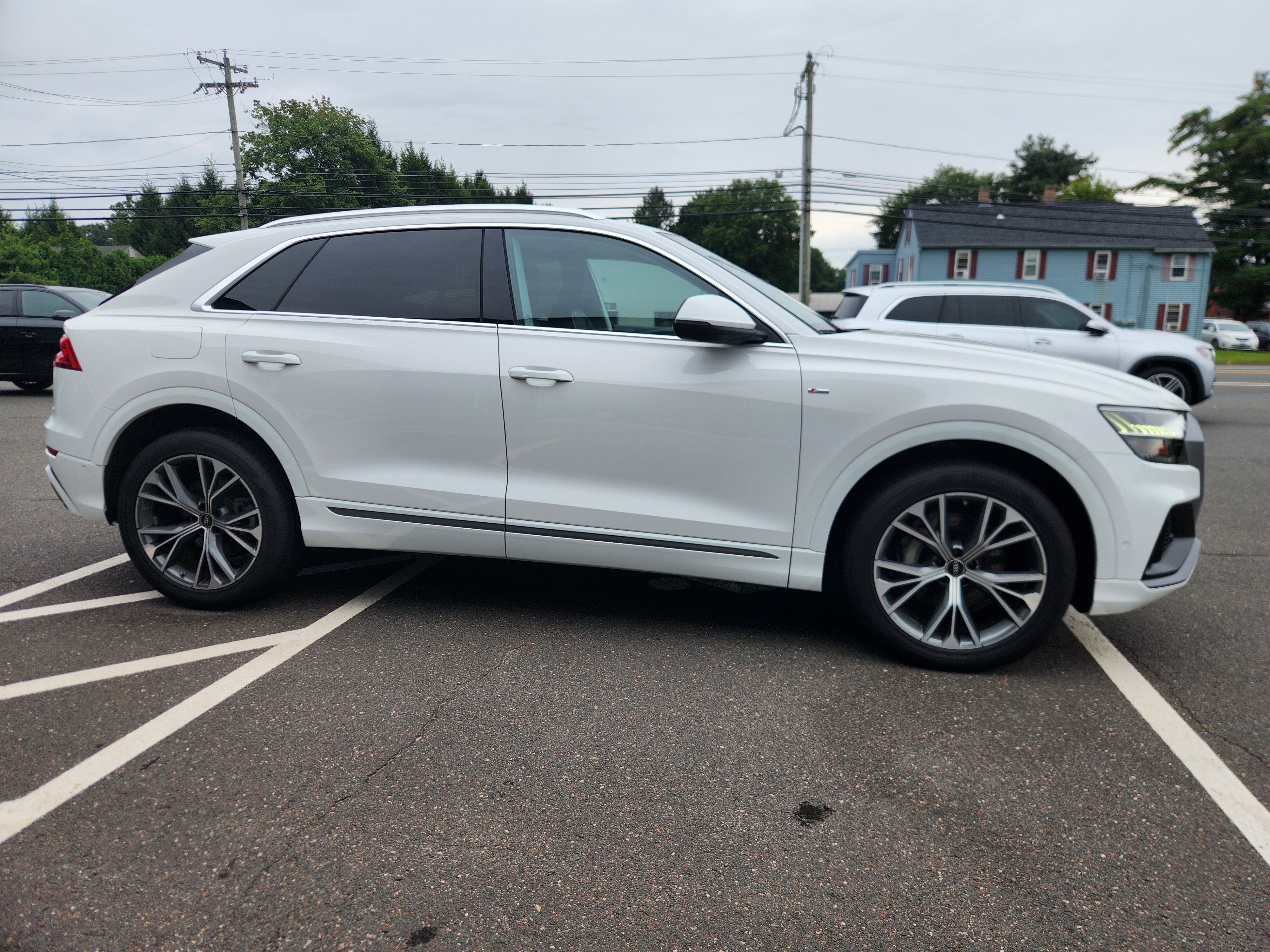 Used 2023 Audi Q8 Premium Plus w/ Premium Plus Package AWD/4WD image 12