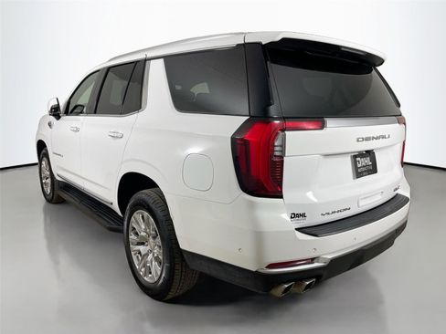 Used 2025 GMC Yukon Denali image 5