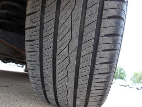 Used 2013 Ford Focus SE FWD image 39