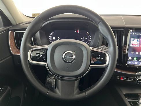 Used 2024 Volvo XC60 B5 Plus AWD/4WD image 16