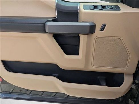 Used 2018 Ford F150 XLT RWD image 11
