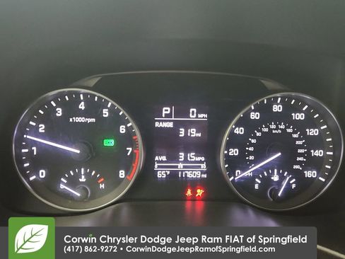 Used 2017 Hyundai Elantra SE FWD image 22