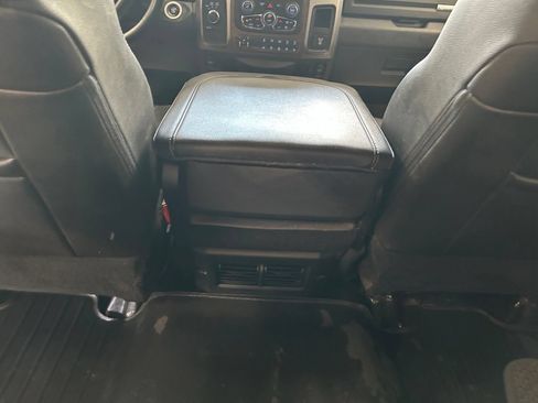 Used 2016 RAM 2500 Laramie w/ Convenience Group AWD/4WD image 26