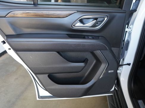 Used 2023 Chevrolet Tahoe Premier RWD image 27