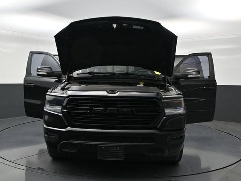 Used 2019 RAM 1500 Laramie RWD image 32