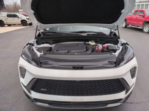 New 2026 Buick Envision Sport Touring image 17