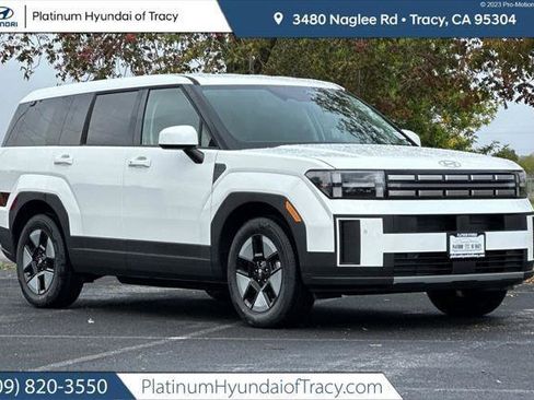 New 2026 Hyundai Santa Fe SE image 1