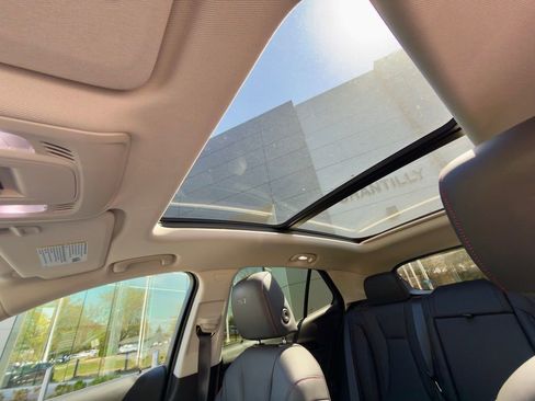 Used 2023 Buick Envision Essence w/ Sport Touring Package AWD/4WD image 20