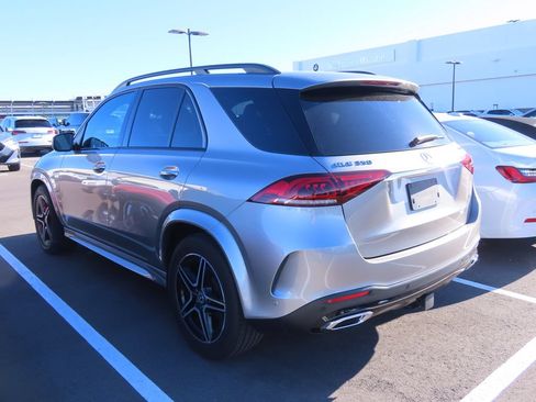 Used 2020 Mercedes-Benz GLE 350 4MATIC image 4