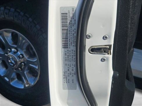 Used 2019 RAM 2500 Big Horn image 25