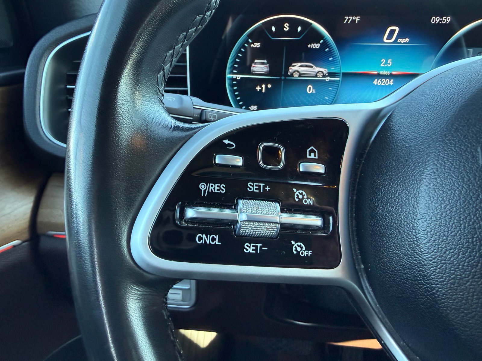 Used 2021 Mercedes-Benz GLE 450 4MATIC image 19