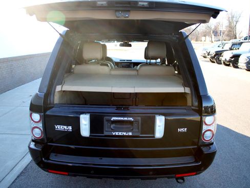 Used 2012 Land Rover Range Rover HSE image 19