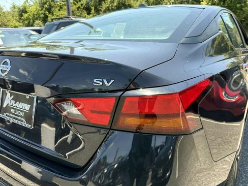 Used 2021 Nissan Altima 2.5 SV FWD image 6