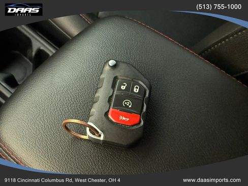 Used 2022 Jeep Wrangler Unlimited Rubicon w/ Cold Weather Group image 56