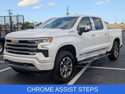 Used 2024 Chevrolet Silverado 1500 High Country RWD image 3