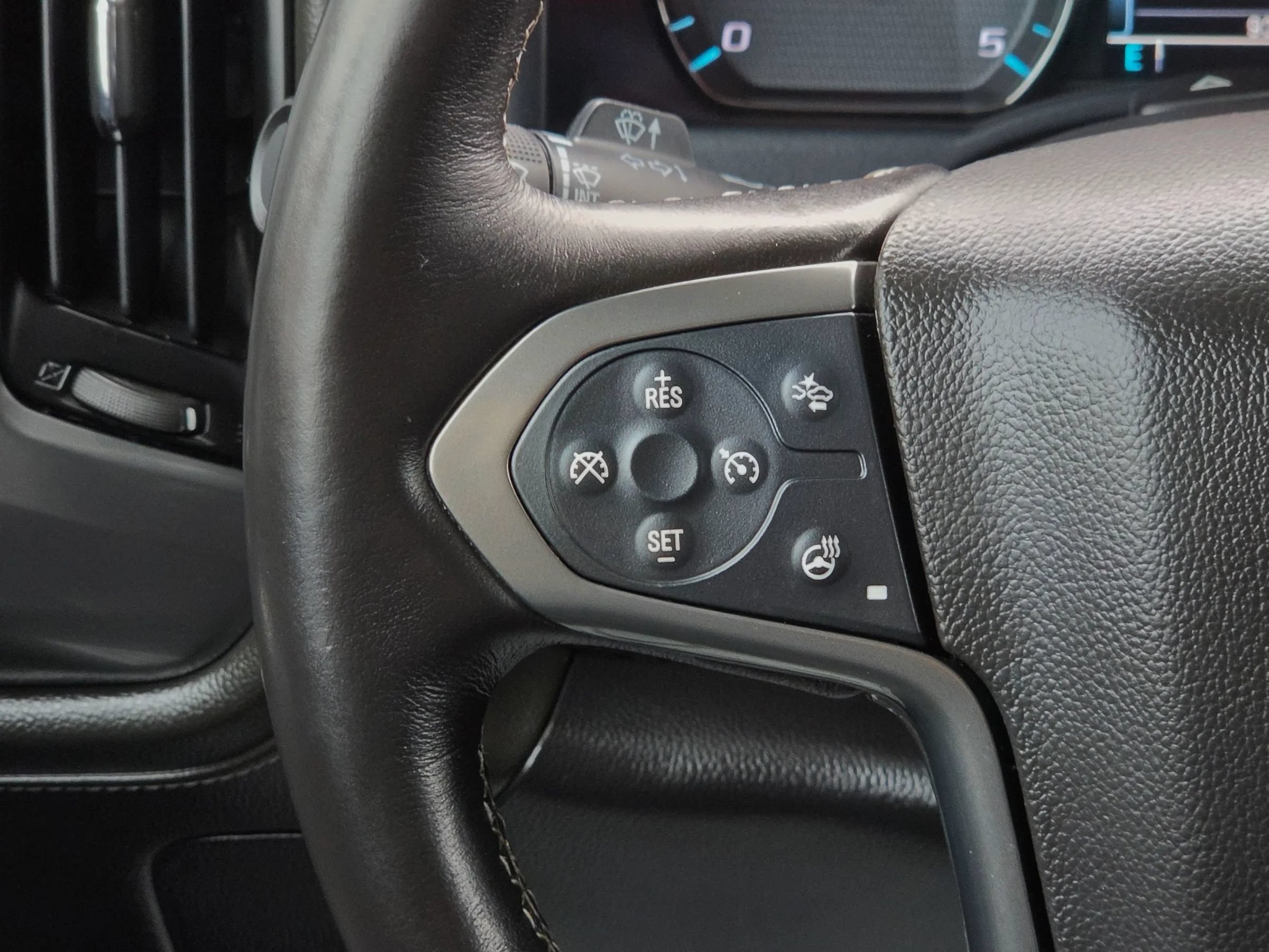 Used 2015 Chevrolet Silverado 2500 LTZ w/ Duramax Plus Package AWD/4WD image 23