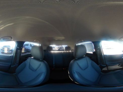 Used 2025 Buick Encore GX Preferred image 42