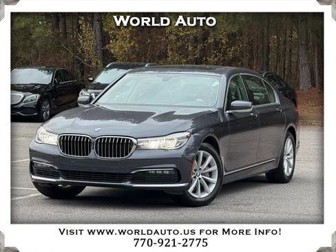 Used 2018 BMW 740i RWD image 1