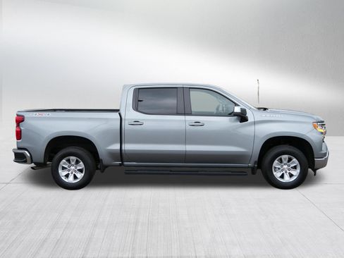 Used 2025 Chevrolet Silverado 1500 LT w/ LPO, Liner Protection Package AWD/4WD image 8