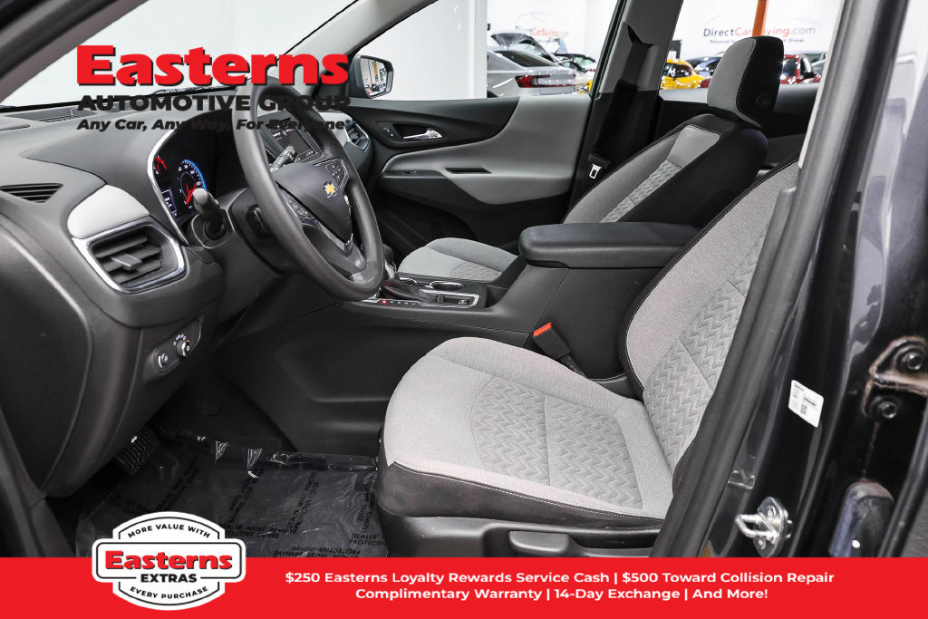 Used 2022 Chevrolet Equinox LS AWD/4WD image 15