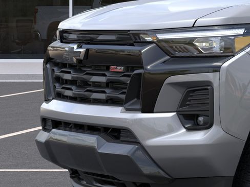 New 2026 Chevrolet Colorado Z71 w/ Midnight Edition AWD/4WD image 37