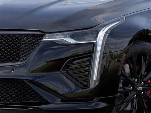 New 2026 Cadillac CT4 V image 10