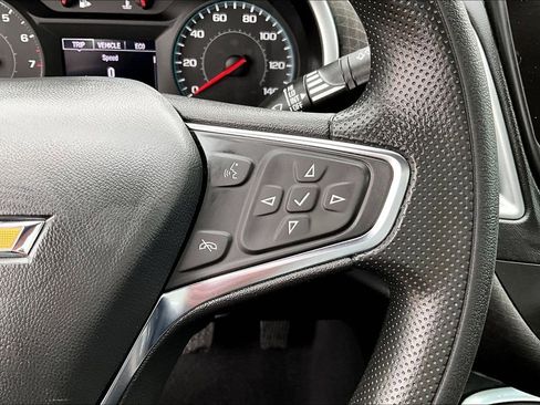 Used 2023 Chevrolet Malibu LT FWD image 19
