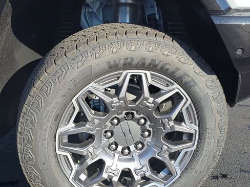 New 2025 GMC Hummer EV 3X w/ Battery Pack, 24 Module Pack image 34