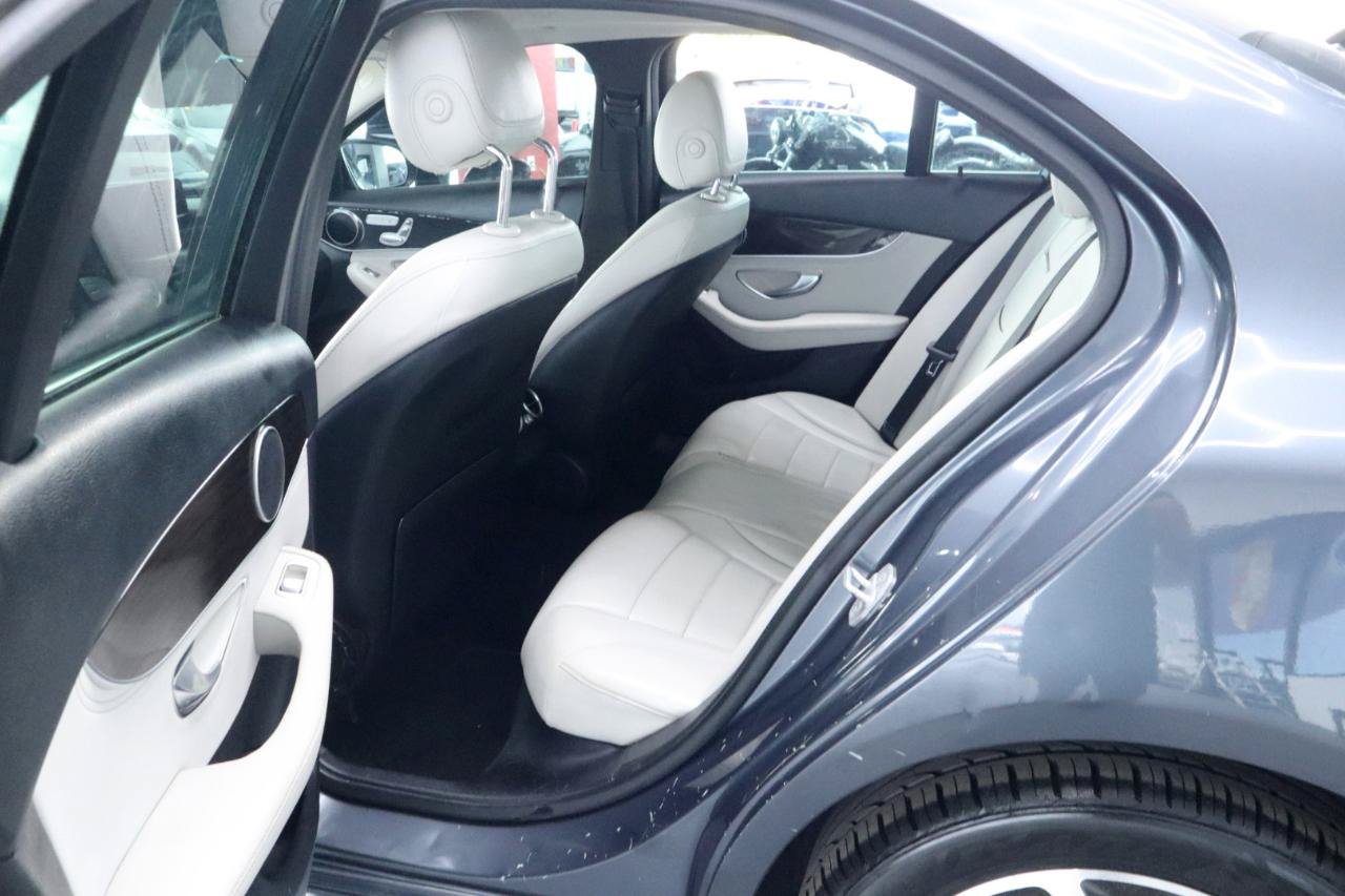 Used 2016 Mercedes-Benz C 300 4MATIC Sedan image 29