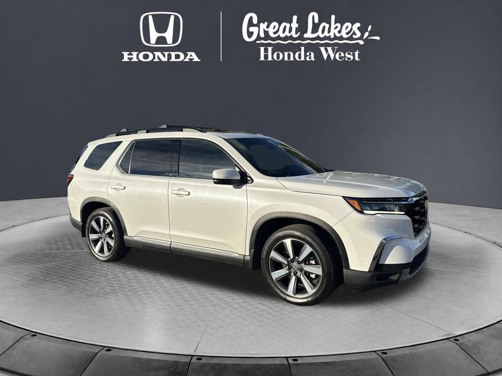 Used 2024 Honda Pilot Touring image 6