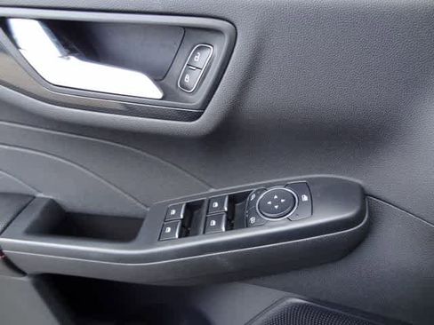 Used 2024 Ford Escape ST-Line image 15