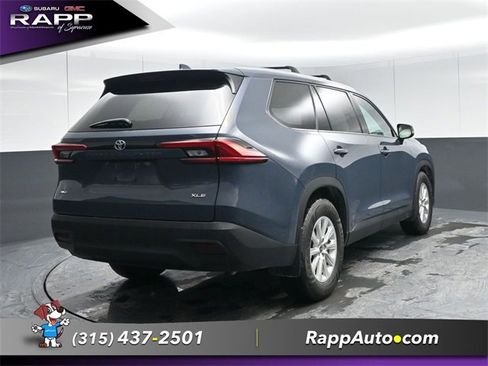 Used 2024 Toyota Grand Highlander XLE image 18