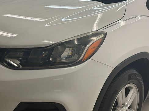 Used 2019 Chevrolet Trax LS image 4