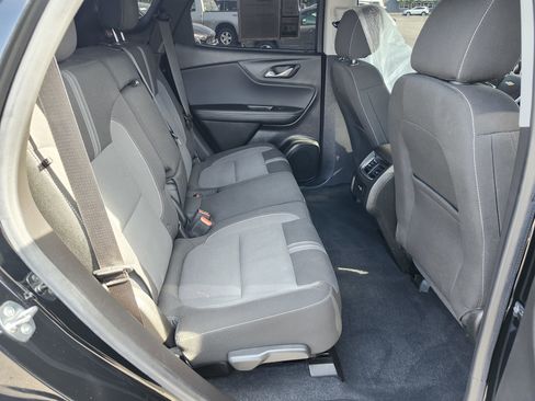 Used 2024 Chevrolet Blazer LT w/ Convenience Package FWD image 18