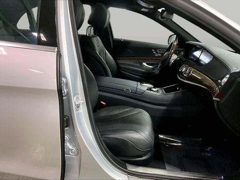 Used 2016 Mercedes-Benz S 550 4MATIC Sedan image 12