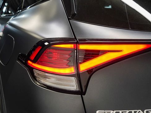 Used 2024 Kia Sportage X-Line image 9