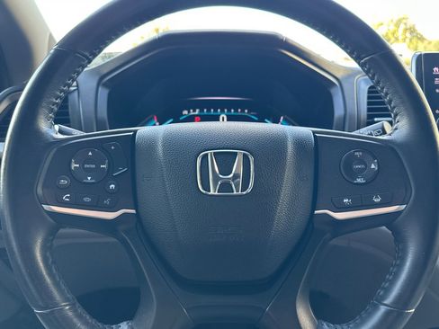 Used 2023 Honda Odyssey EX-L image 25