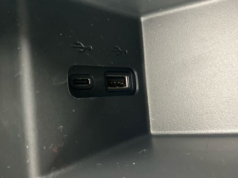 New 2026 GMC Acadia Elevation image 34