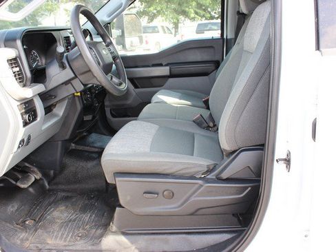 Used 2023 Ford F350 XLT w/ FX4 Off-Road Package AWD/4WD image 8