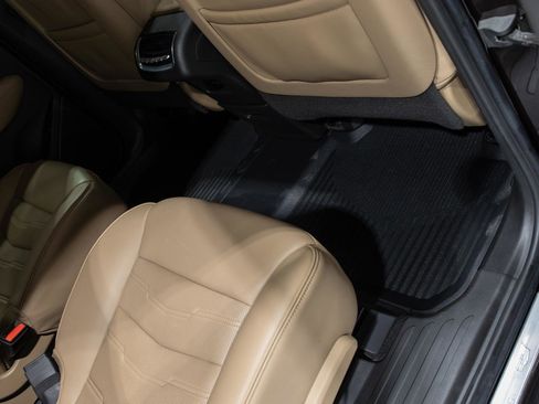 Used 2020 Cadillac XT6 Premium Luxury w/ Platinum Package image 40