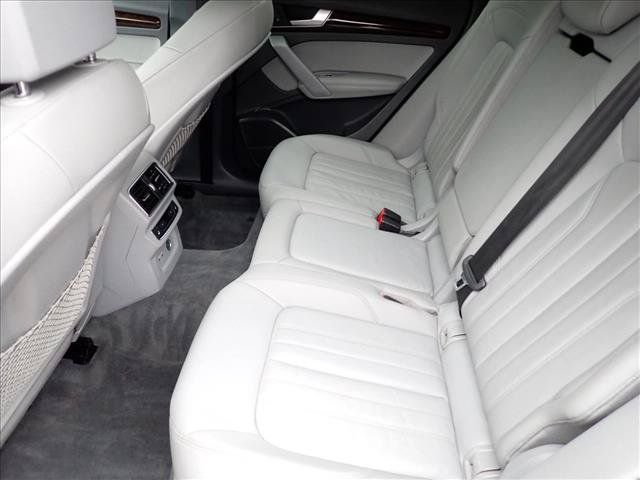 Used 2019 Audi Q5 2.0T Premium Plus w/ Premium Plus Package AWD/4WD image 10