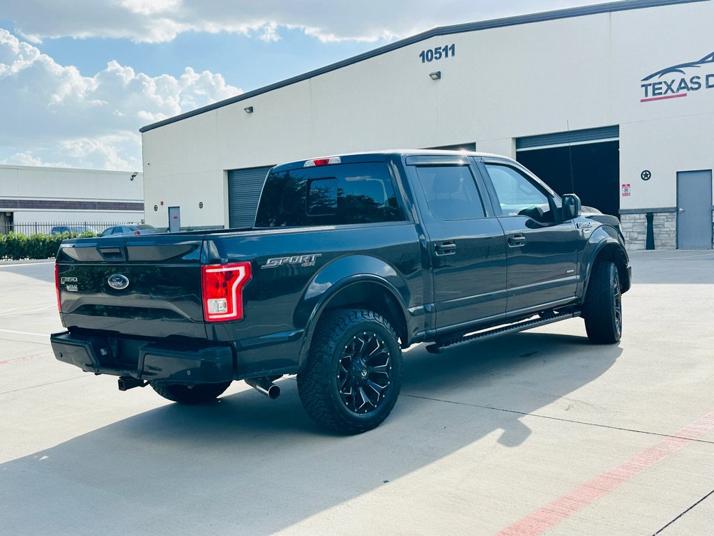 Used 2015 Ford F150 XLT w/ Equipment Group 302A Luxury AWD/4WD image 9