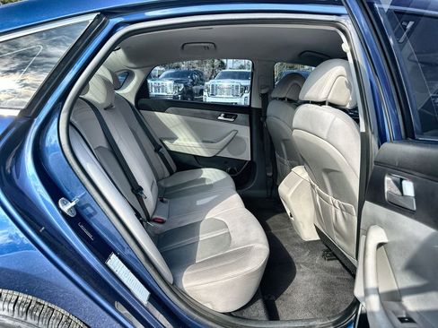 Used 2016 Hyundai Sonata SE image 25