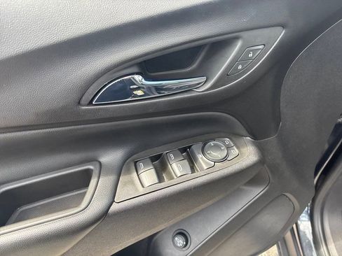 Used 2022 Chevrolet Equinox LT image 15
