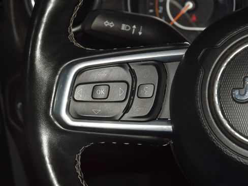 Used 2021 Jeep Wrangler Unlimited Sahara w/ Safety Group AWD/4WD image 32