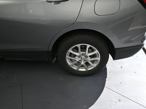 Used 2024 Chevrolet Equinox LT AWD/4WD image 18