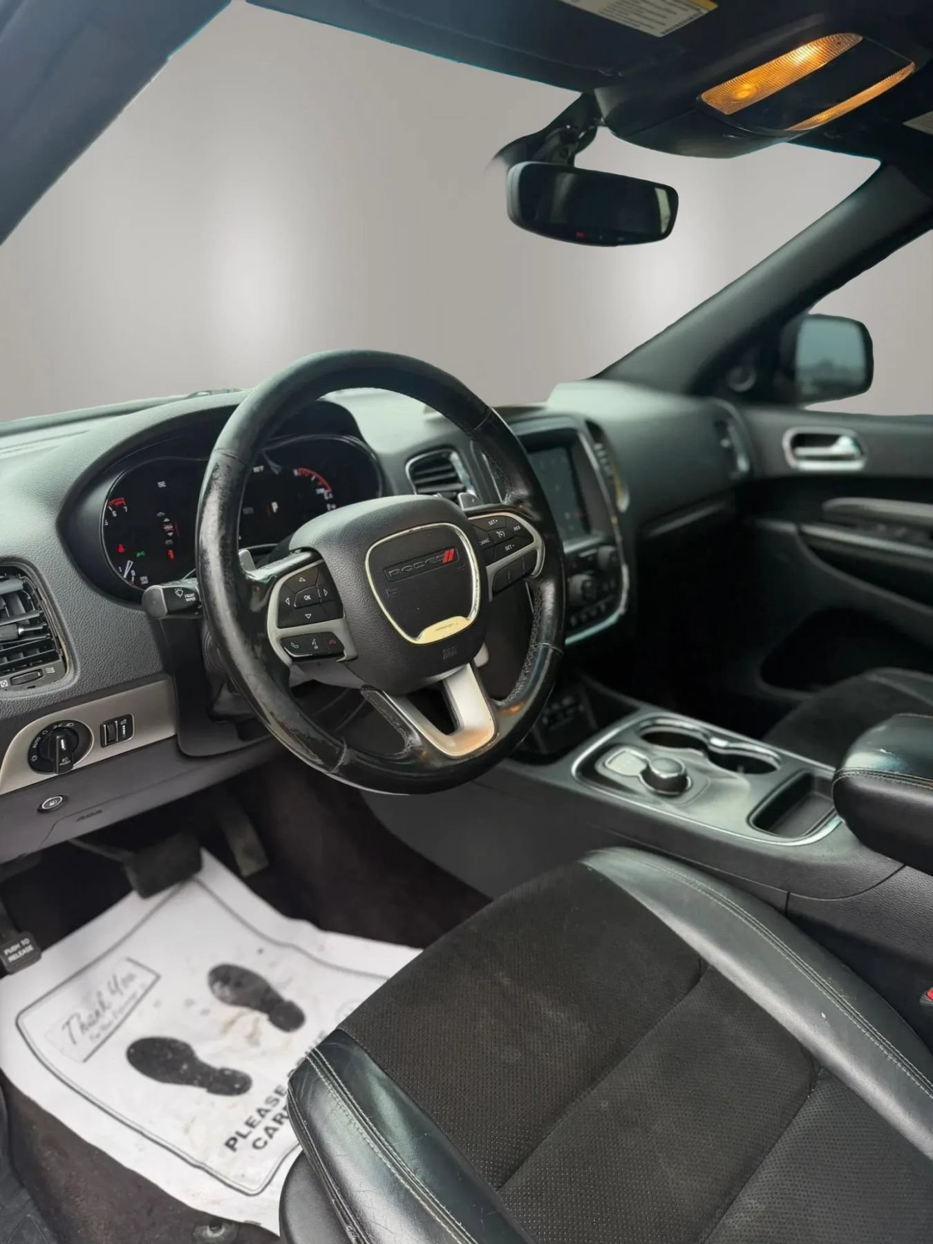 Used 2016 Dodge Durango SXT w/ Blacktop Package AWD/4WD image 10
